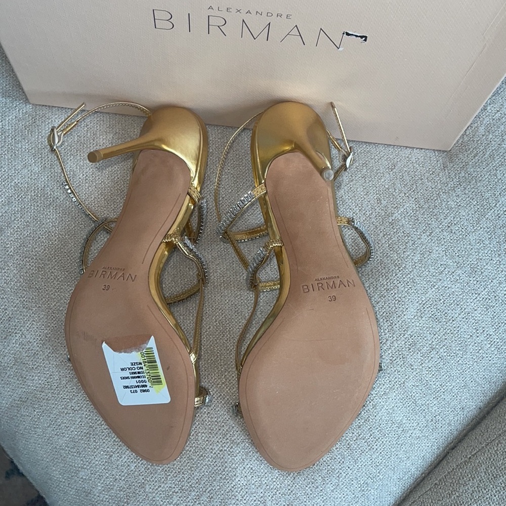 ‼️NEW $750 BIRMAN HEELS‼️ - Picture 8 of 9